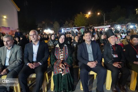 از بازدید از موزه و خانه صنایع‌دستی تا حضور در جشنواره بین‌المللی غذا