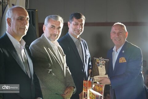 از بازدید از موزه و خانه صنایع‌دستی تا حضور در جشنواره بین‌المللی غذا