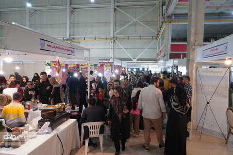 از بازدید از موزه و خانه صنایع‌دستی تا حضور در جشنواره بین‌المللی غذا