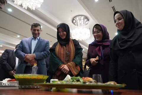 از بازدید از موزه و خانه صنایع‌دستی تا حضور در جشنواره بین‌المللی غذا