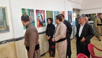 برپایی نمایشگاه نقاشی «لحظه‌های رنگی ما» پنجره‌ای به گردشگری کودک و نوجوان در پاوه