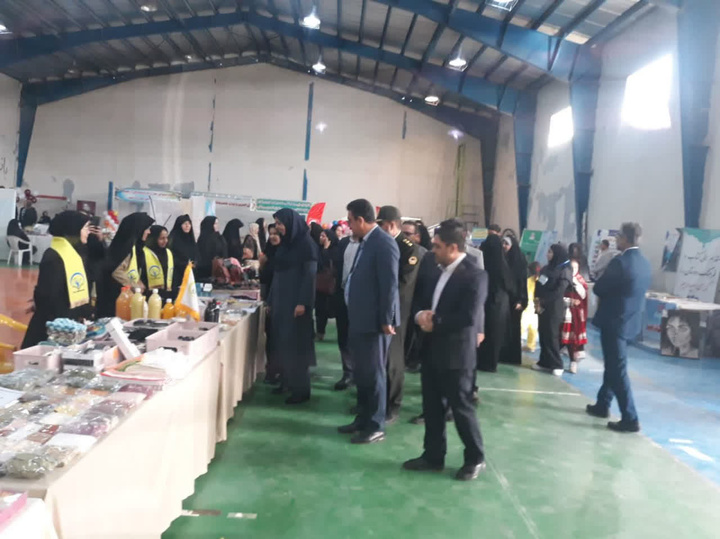 آغاز نخستین رویداد فرهنگی و هنری بانوی چناران آغاز نخستین رویداد فرهنگی و هنری بانوی چناران