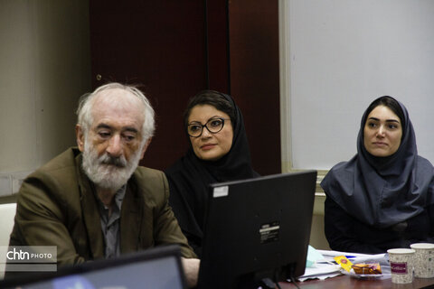 نشست کوروش بزرگ پیام آور صلح و مدارا