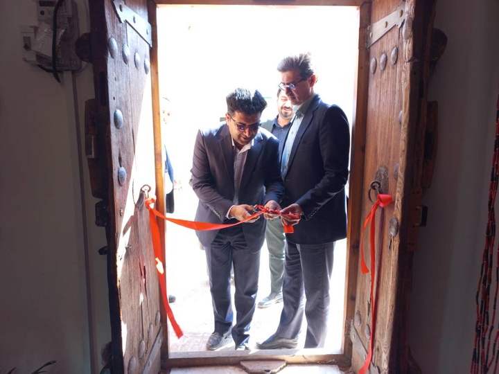 افتتاح مرکز فروش بزرگ صنایع دستی «رواق لاری‌ها» در بافت تاریخی یزد