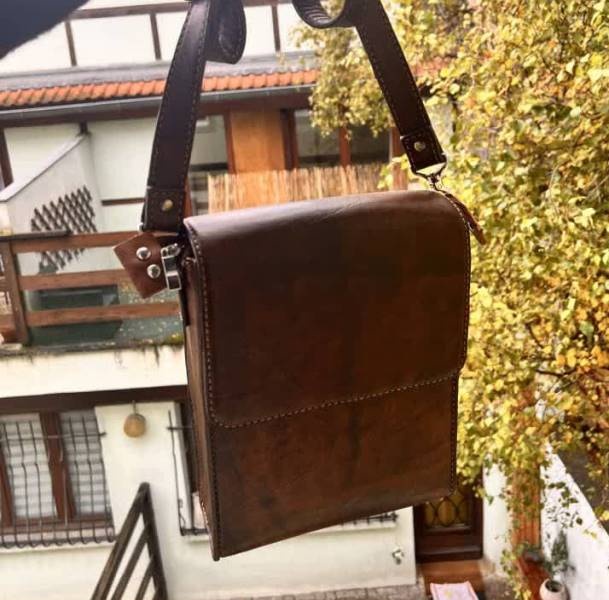 صادرات چرم آبدانان ایلام به فرانسه، گامی نو در توسعه صنایع‌دستی ایلام