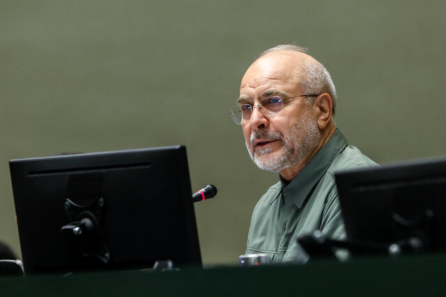 قالیباف: تصمیم دولت و مجلس اجرای کالابرگ الکترونیک از آبان‌ماه است