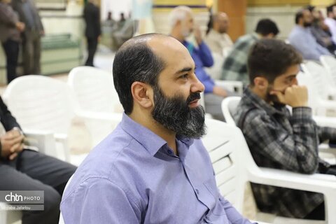 نمایشگاه صنایع دستی در مراسم کنگره ملی سراسری شهدای اصناف، بازاریان و فعالان اقتصادی استان زنجان و شهدای نانوا در حسينه اعظم زنجان