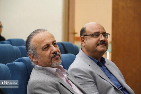 پنل تخصصی «گردشگری فرهنگی و تاریخی همدان» برگزار شد