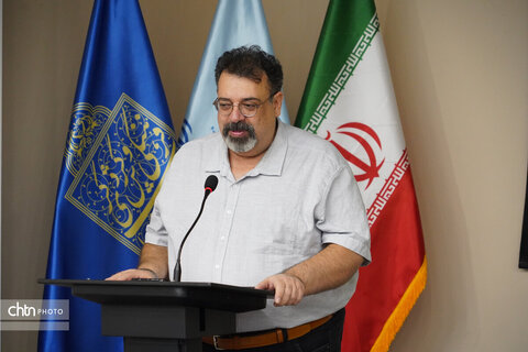 پنل تخصصی «گردشگری فرهنگی و تاریخی همدان» برگزار شد