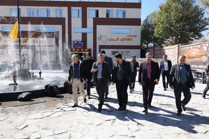 لزوم حمایت از سرمایه‌گذاران برای توسعه مراکز اقامتی و گردشگری در کردستان