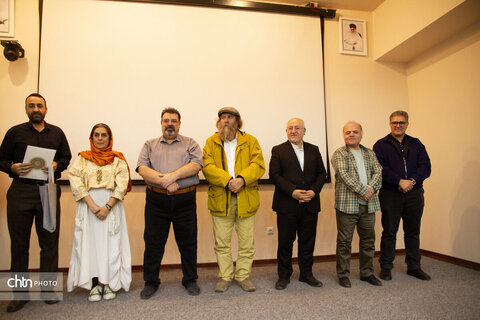 اختتامیه نمایشگاه کوروش بزرگ میراث مهربانی و مدارا با حضور مشاور فرهنگی وزیر میراث فرهنگی، گردشگری و صنایع دستی