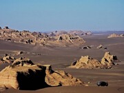 بیابان لوت گنجی ملی برای سرمایه‌گذاری گردشگری است
