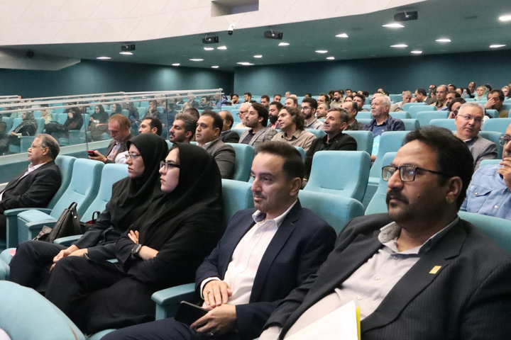 حاده ابریشم سم