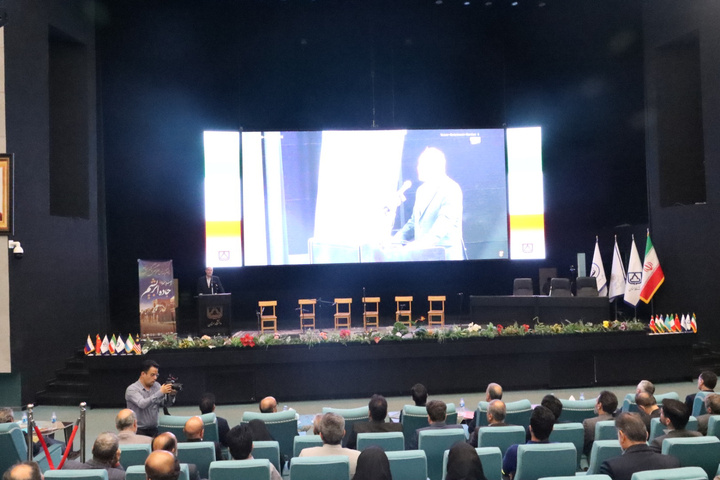 حاده ابریشم سم