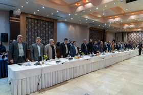 نشست هم اندیشی روسای انجمن‌های دفاتر خدمات گردشگری کشور در همدان