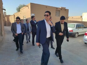 بررسی وضعیت مسیرهای ورودی و معابر محله دارالشفا و بازار چارسوق در بافت تاریخی یزد