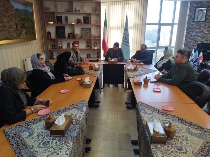 پرداخت تسهیلات حمایتی ویژه راهنمایان گردشگری در کردستان پیگیری می‌شود