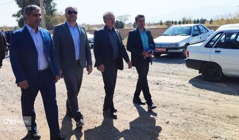 جشنواره انار در روستای تاریخی سریزد برگزار شد