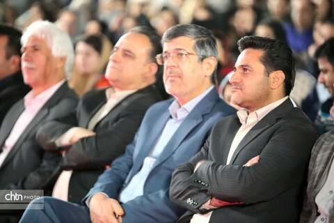 جشنواره انار و پسته تفت با استقبال پرشور مردم به کار خود پایان داد