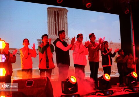 جشنواره انار و پسته تفت با استقبال پرشور مردم به کار خود پایان داد