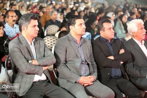 جشنواره انار و پسته تفت با استقبال پرشور مردم به کار خود پایان داد