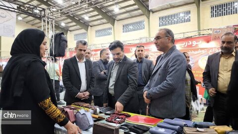 جشنواره انار و پسته تفت با استقبال پرشور مردم به کار خود پایان داد