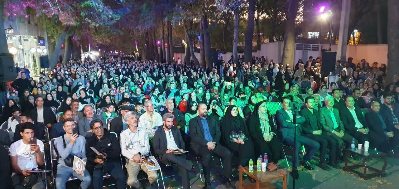 برگزاری نخستین جشنواره عکس پاییزی سرکان