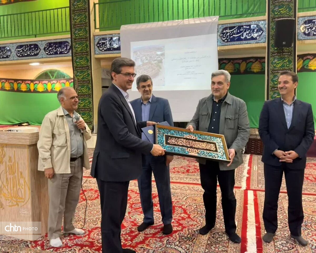 برگزاری کارگاه بازخوانی روابط انسان و محیط در روستاهای تاریخی خویدک و فهرج