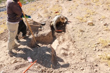 گمانه‌زنی برای تعیین عرصه و پیشنهاد حریم محوطه بان‌کلک حیدرآباد سیوان ایلام آغاز شد