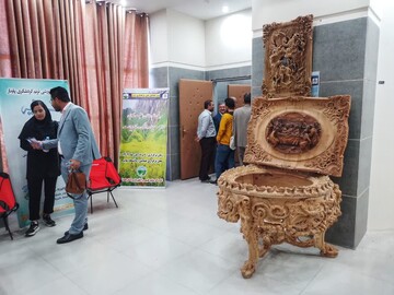 برگزاری نمایشگاه موقت صنایع‌دستی در حاشیه نهمین همایش ملی مرتعداری کشور در ملایر