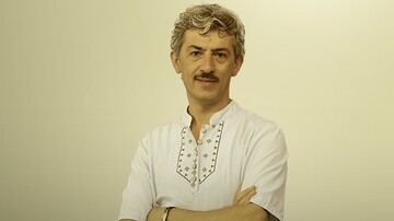 هنر بدون هویت بومی، از عمق و ماندگاری تهی است/ پاسداشت زبان مادری، نگاهبانی از هویت فرهنگی و تاریخی ایران است