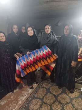 برگزاری دوره آموزشی جاجیم‌بافی در ایوان ایلام با هدف احیای این هنر