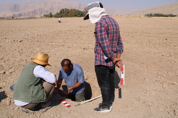پروژه تعیین حریم باستانی «تل‌رَشتی» در حریم درجه‌یک تخت‌جمشید/ گامی مهم برای حفاظت و مستندسازی یکی از کهن‌ترین زیستگاه‌های فاز لپویی مرودشت