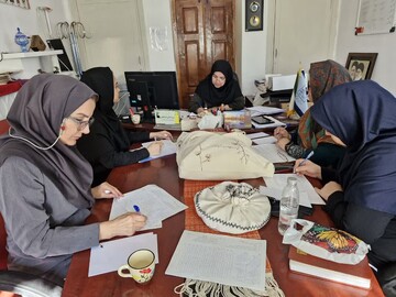 انتخاب آثار برگزیده مسابقه بسته‌بندی صنایع‌دستی استان گلستان/ تجلیل از برگزیدگان در همایش بسته‌بندی صنایع‌دستی استان