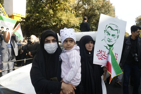 حاشیه های راهپیمایی13 آبان در تبریز