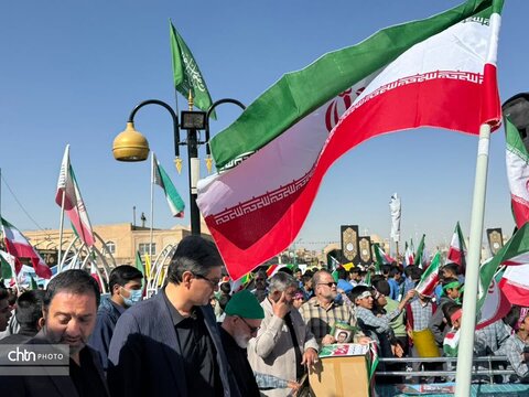 حماسه حضور در دل تاریخ؛ مردم دارالعباده در یوم‌الله ۱۳ آبان