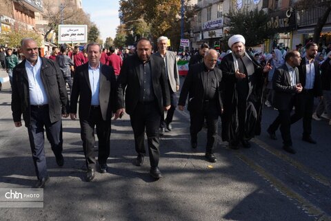 راهپیمایی ۱۳ آبان در ارومیه