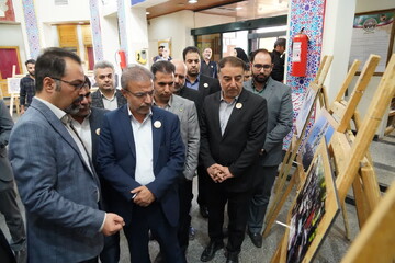 رسانه‌ها نقش مؤثری در پایداری گردشگری غرب کشور دارند  