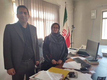 بانوی هنرمند فیروزکوهی؛ الگوی موفق کارآفرینی در صنایع‌دستی