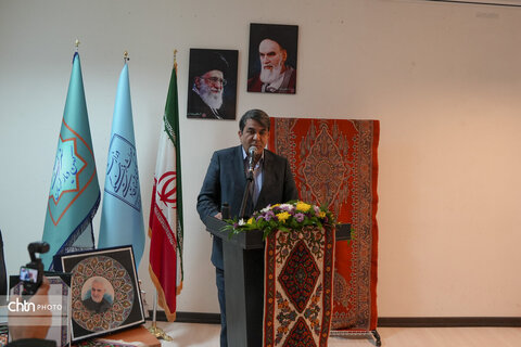 استاندار کرمان: ایجاد پایانه صادرات صنایع‌دستی در دستور کار استان قرار دارد/ صنایع‌دستی بخشی از هویت مردم کرمان است