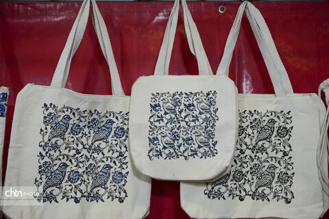 نمایشگاه آثار