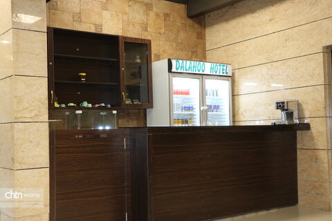 بررسی وضعیت تأسیسات گردشگری ایلام در بازدید میدانی مدیرکل میراث‌فرهنگی استان