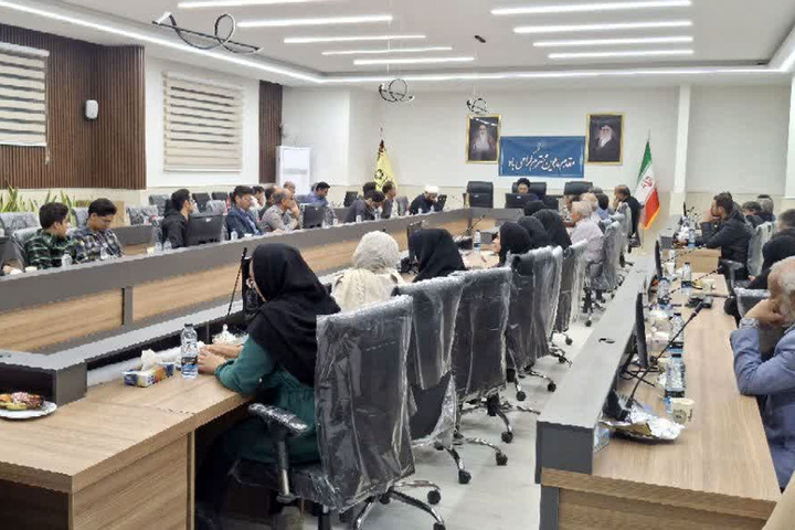 «سفیران فرهنگی» در نوش‌آباد؛ آموزش راهنمایان گردشگری به‌منظور ترویج ارزش‌های دینی و ملی