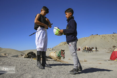 رقابت اسب‌های اصیل ترکمن در باغلق راز و جرگلان