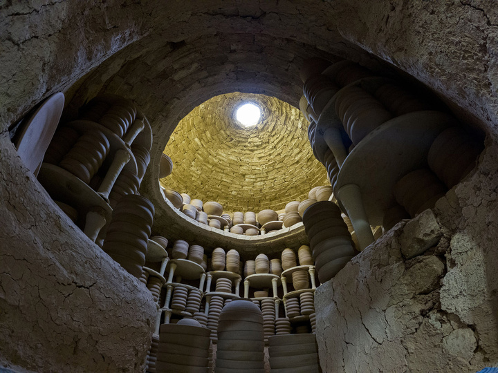 آغاز کارگاه‌های تخصصی همایش زنجیره ارزش سفال و سرامیک/ هنرمندان ۱۳ استان به همدان می‌آیند  