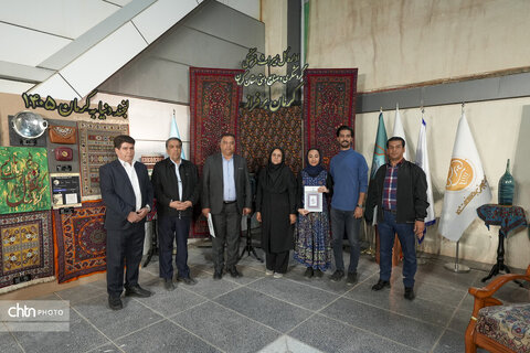 قدردانی سرپرست اداره‌کل میراث‌فرهنگی کرمان از هنرمندان هفدهمین نمایشگاه ملی صنایع‌دستی