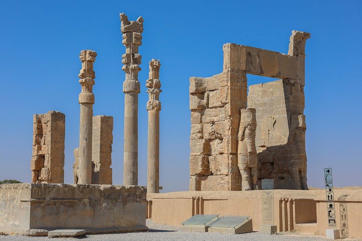 حفاظت و مرمت تخت‌جمشید: میراثی برای آیندگان