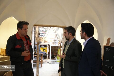 برزین ضرغامی