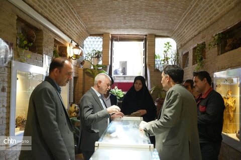 برزین ضرغامی