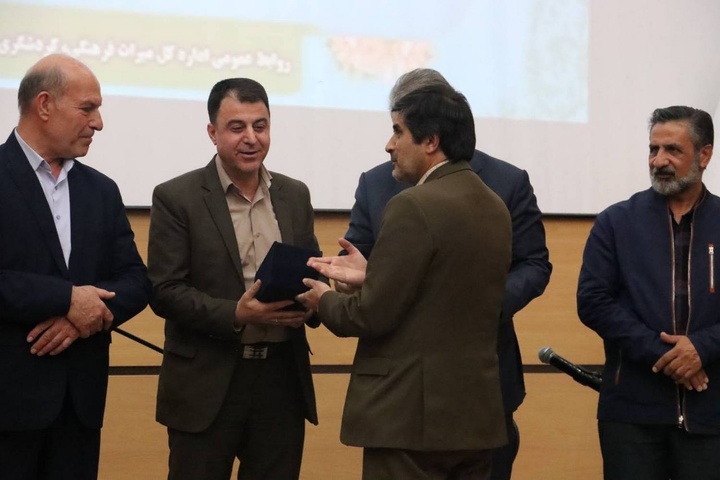 تودیع سمنان